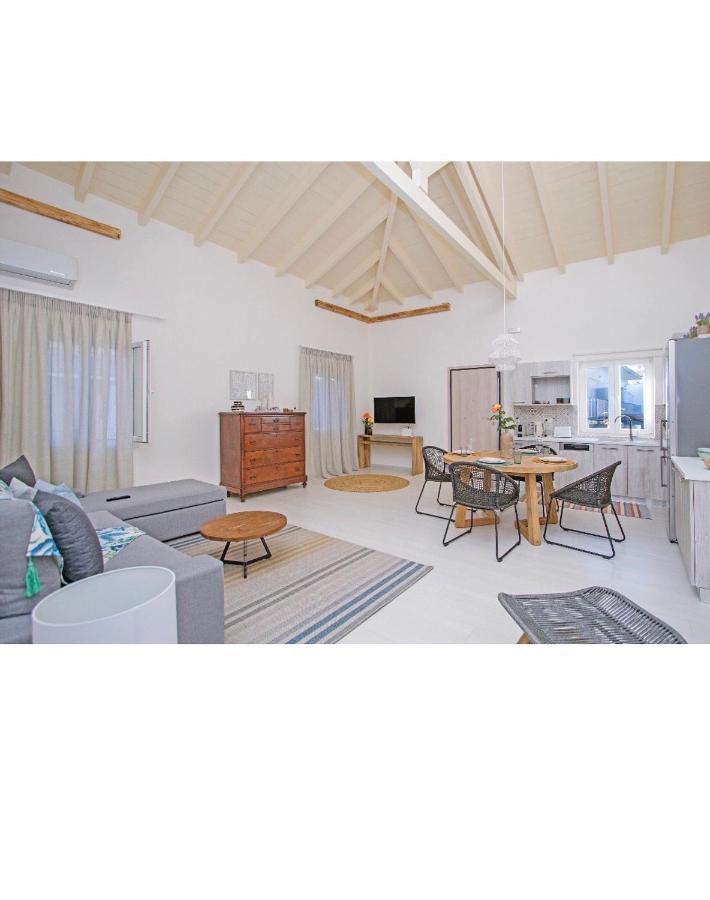 Athena Luxury Apartments Mesongí エクステリア 写真