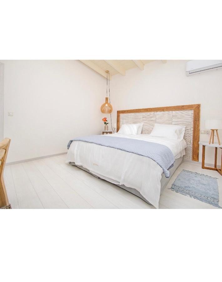 Athena Luxury Apartments Mesongí エクステリア 写真