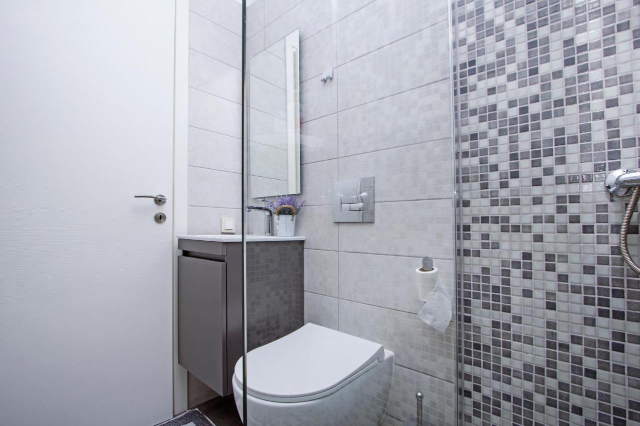 Athena Luxury Apartments Mesongí エクステリア 写真