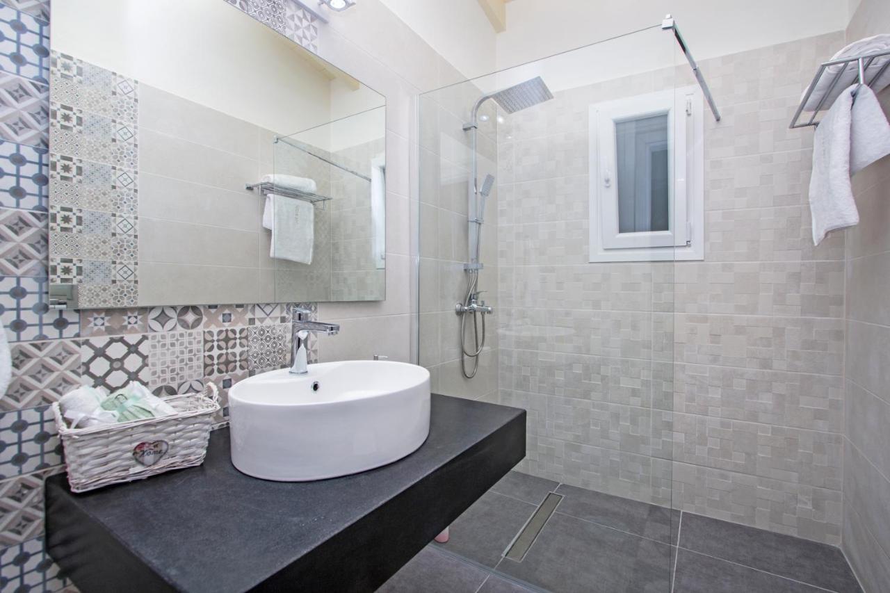 Athena Luxury Apartments Mesongí エクステリア 写真